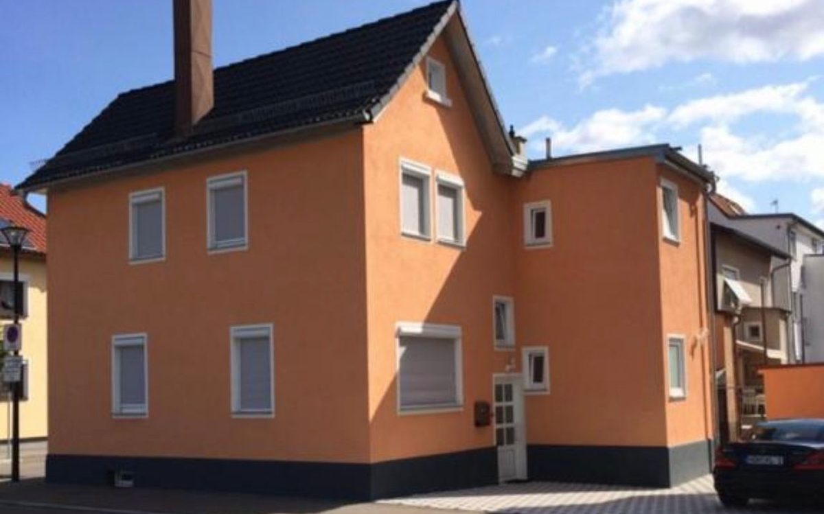 Monteurzimmer Heidenheim Kastorstraße 73 – Außenansicht der Monteurwohnung